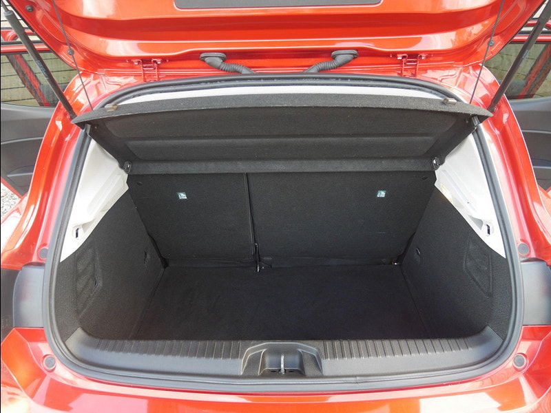 Renault Clio 1.0 TCe Iconic Hatchback 5dr Petrol Manual Euro 6 (s/s) (100 ps) 5dr Manual 2025