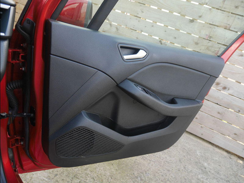 Renault Clio 1.0 TCe Iconic Hatchback 5dr Petrol Manual Euro 6 (s/s) (100 ps) 5dr Manual 2025