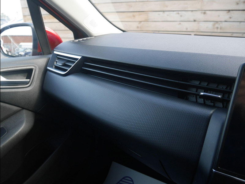 Renault Clio 1.0 TCe Iconic Hatchback 5dr Petrol Manual Euro 6 (s/s) (100 ps) 5dr Manual 2025