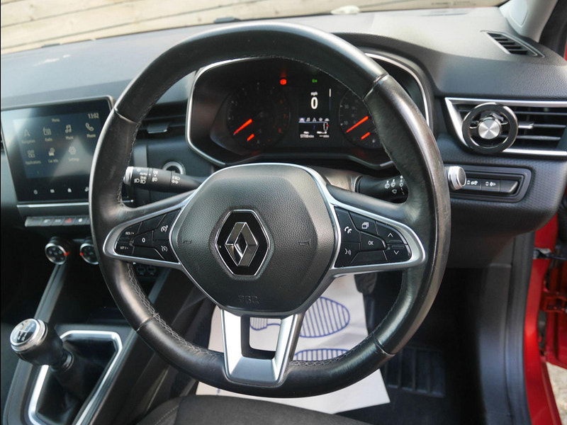 Renault Clio 1.0 TCe Iconic Hatchback 5dr Petrol Manual Euro 6 (s/s) (100 ps) 5dr Manual 2025