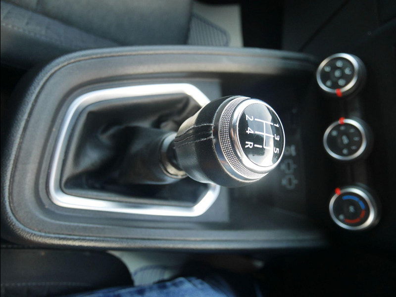 Renault Clio 1.0 TCe Iconic Hatchback 5dr Petrol Manual Euro 6 (s/s) (100 ps) 5dr Manual 2025