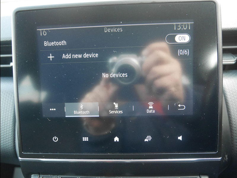 Renault Clio 1.0 TCe Iconic Hatchback 5dr Petrol Manual Euro 6 (s/s) (100 ps) 5dr Manual 2025