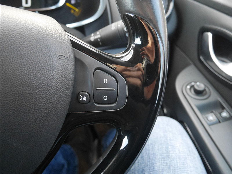 Renault Clio 1.2 16V Dynamique Nav Hatchback 5dr Petrol Manual Euro 6 (75 ps) 5dr Manual 2025