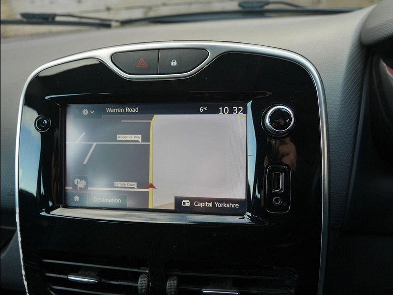 Renault Clio 1.2 16V Dynamique Nav Hatchback 5dr Petrol Manual Euro 6 (75 ps) 5dr Manual 2025