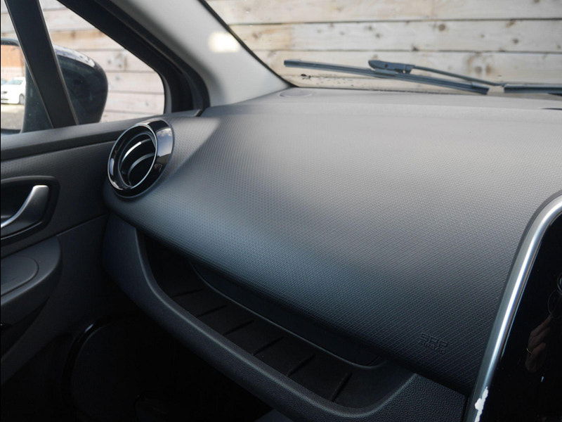 Renault Clio 1.2 16V Dynamique Nav Hatchback 5dr Petrol Manual Euro 6 (75 ps) 5dr Manual 2025