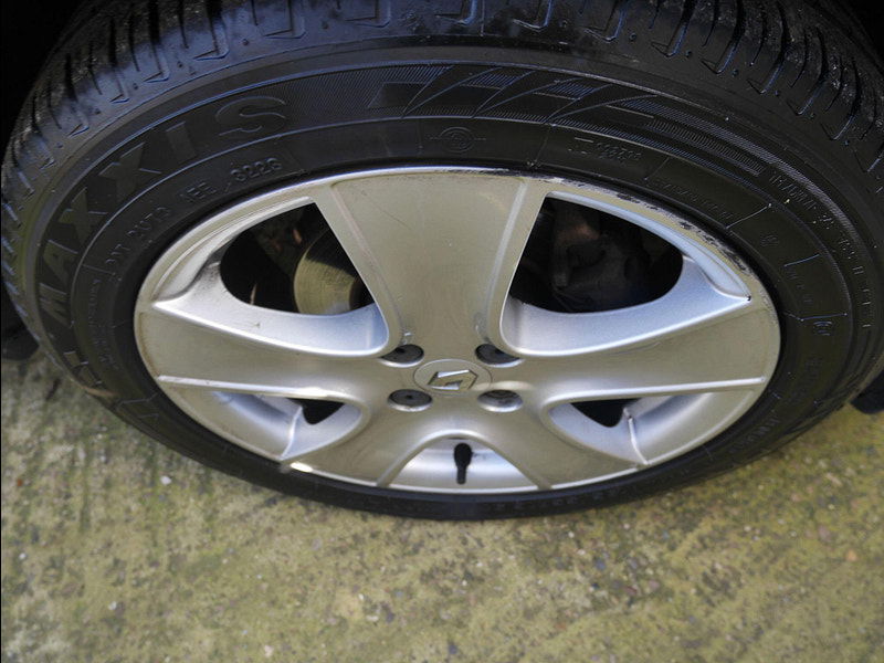 Renault Clio 1.2 16V Dynamique Nav Hatchback 5dr Petrol Manual Euro 6 (75 ps) 5dr Manual 2025