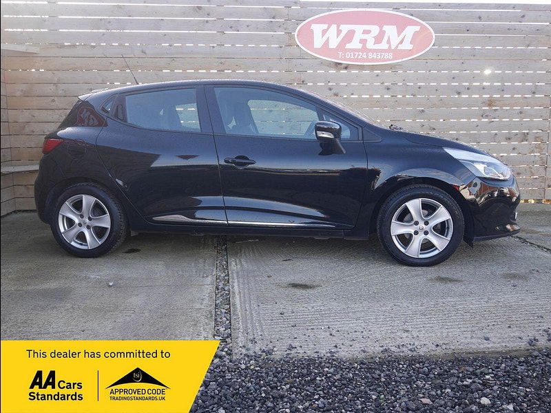 Renault Clio 1.2 16V Dynamique Nav Hatchback 5dr Petrol Manual Euro 6 (75 ps) 5dr Manual 2025