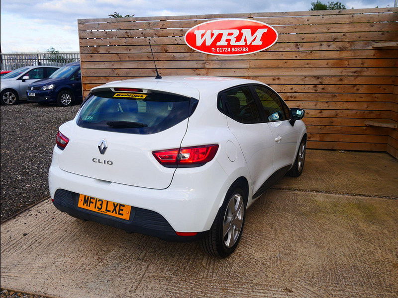 Renault Clio 1.2 16V Expression + Hatchback 5dr Petrol Manual Euro 5 (75 ps) 5dr Manual 2025