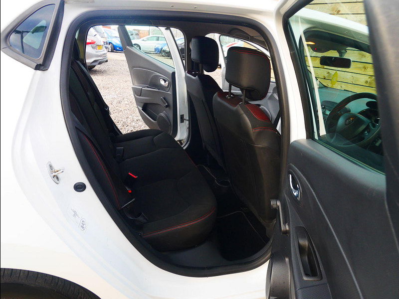 Renault Clio 1.2 16V Expression + Hatchback 5dr Petrol Manual Euro 5 (75 ps) 5dr Manual 2025