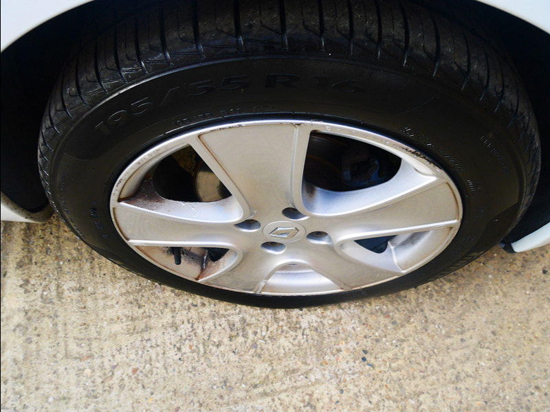 Renault Clio 1.2 16V Expression + Hatchback 5dr Petrol Manual Euro 5 (75 ps) 5dr Manual 2025