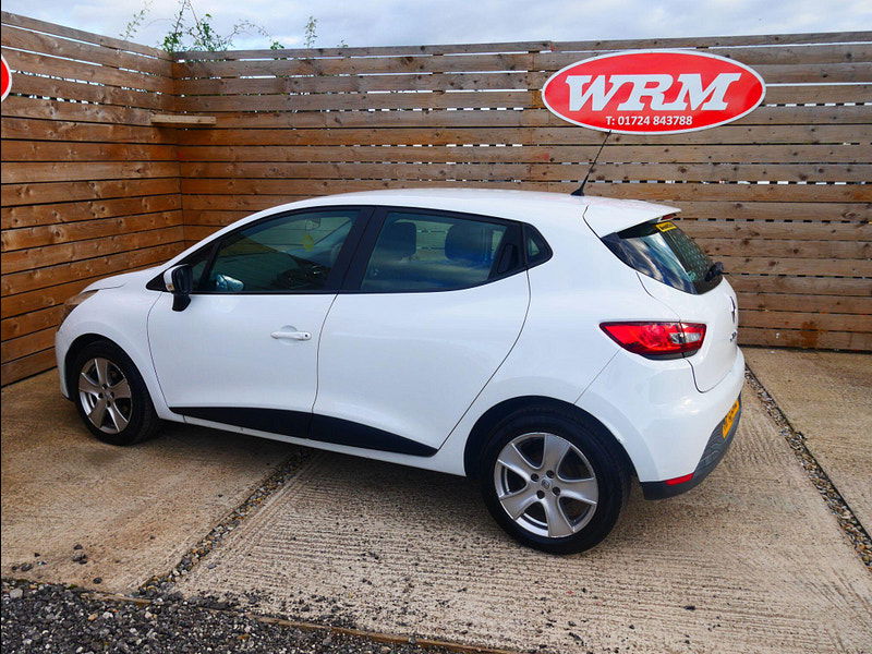 Renault Clio 1.2 16V Expression + Hatchback 5dr Petrol Manual Euro 5 (75 ps) 5dr Manual 2025