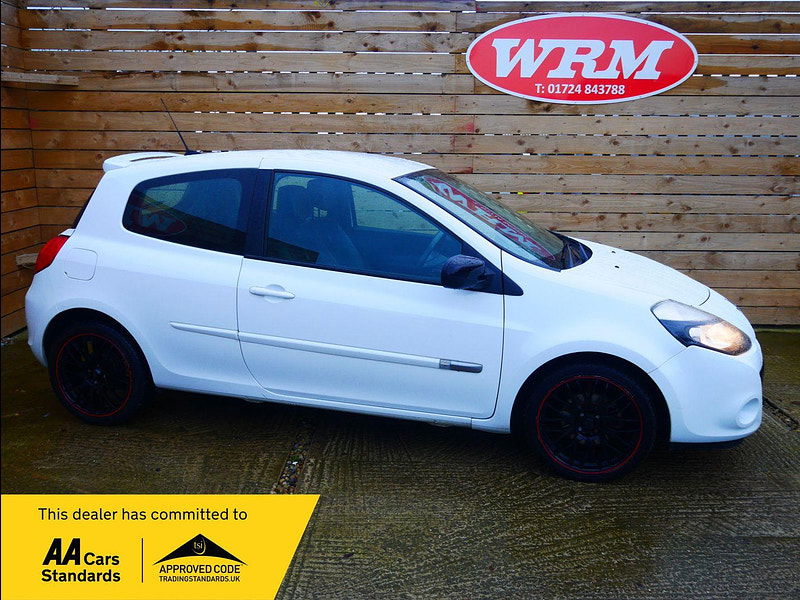 Renault Clio 1.2 TCe Dynamique TomTom Euro 5 3dr 3dr Manual 2024