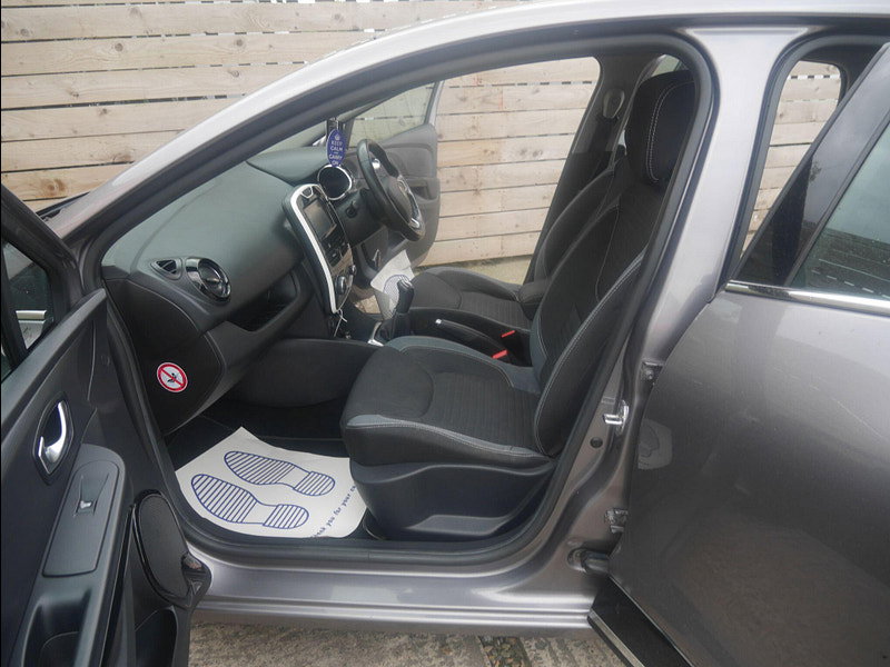 Renault Clio 1.5 dCi Dynamique S Nav Hatchback 5dr Diesel Manual Euro 6 (s/s) (90 ps) 5dr Manual 2026