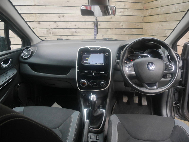 Renault Clio 1.5 dCi Dynamique S Nav Hatchback 5dr Diesel Manual Euro 6 (s/s) (90 ps) 5dr Manual 2026