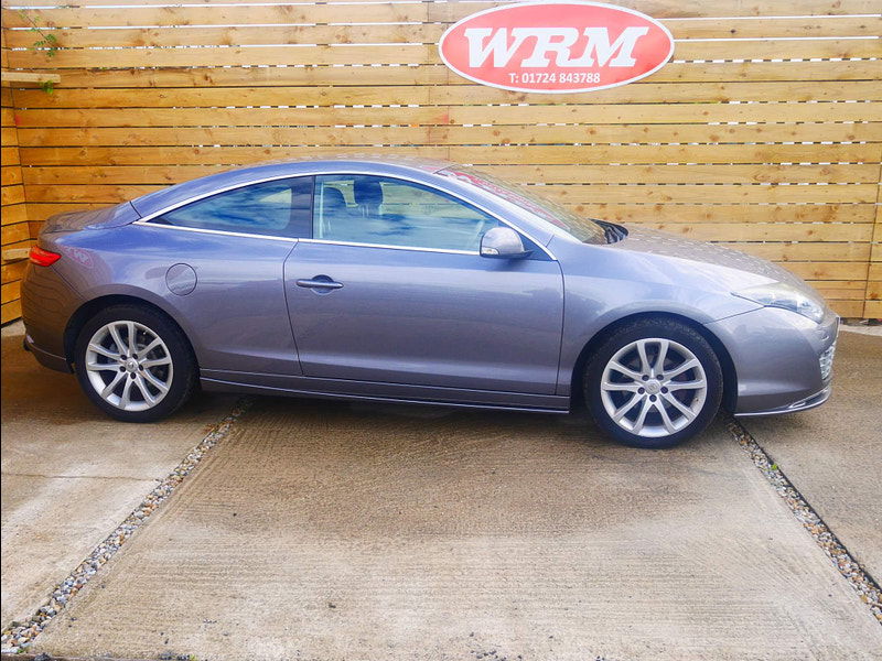 Renault Laguna 2.0 dCi TomTom Edition Euro 5 2dr 2dr Manual 2025