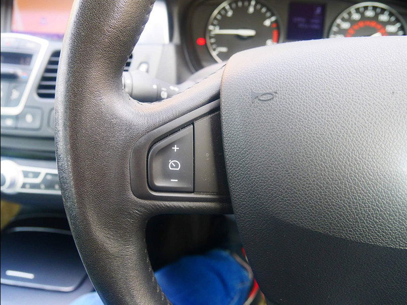 Renault Laguna 2.0 dCi TomTom Edition Euro 5 2dr 2dr Manual 2025