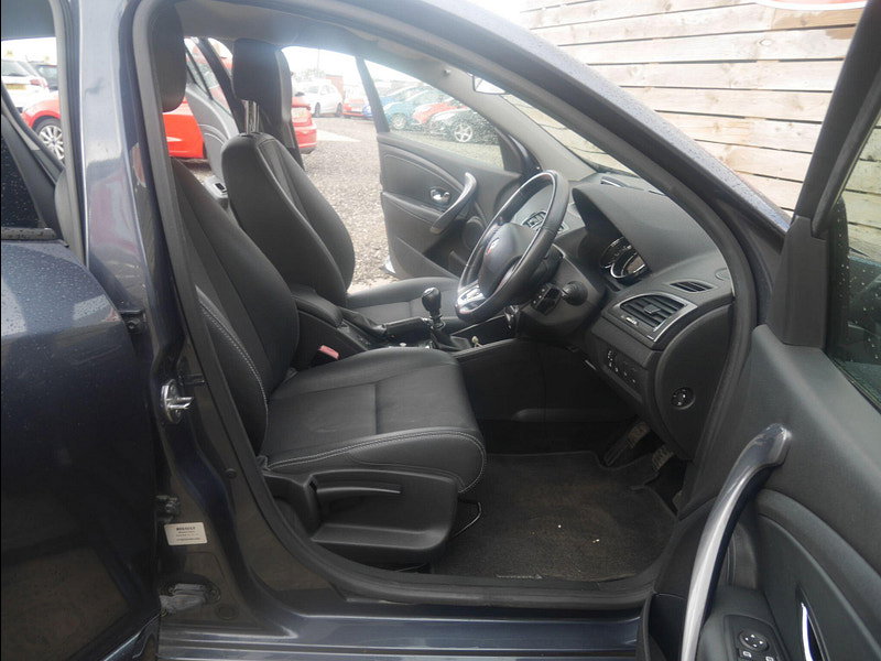 Renault Megane 1.5 dCi Dynamique Nav Hatchback 5dr Diesel Manual Euro 6 (s/s) (110 ps) 5dr Manual 2026