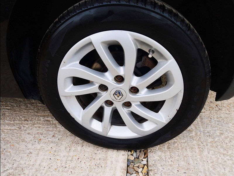 Renault Scenic 1.5 dCi ENERGY Dynamique TomTom Euro 5 (s/s) 5dr 5dr Manual 2025