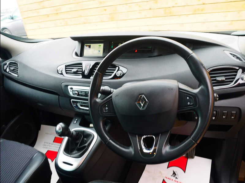 Renault Scenic 1.5 dCi ENERGY Dynamique TomTom Euro 5 (s/s) 5dr 5dr Manual 2025