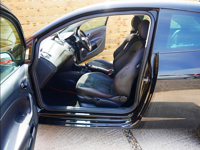 Seat Ibiza 1.2 TSI FR Black Sport Coupe Euro 5 3dr 3dr Manual 2024