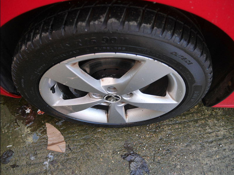 Skoda Rapid Spaceback 1.2 TSI SE Tech Hatchback 5dr Petrol Manual Euro 6 (s/s) (90 ps) 5dr Manual 2026