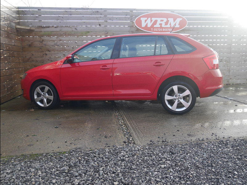 Skoda Rapid Spaceback 1.2 TSI SE Tech Hatchback 5dr Petrol Manual Euro 6 (s/s) (90 ps) 5dr Manual 2026