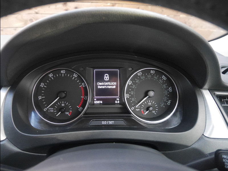 Skoda Rapid Spaceback 1.2 TSI SE Tech Hatchback 5dr Petrol Manual Euro 6 (s/s) (90 ps) 5dr Manual 2026