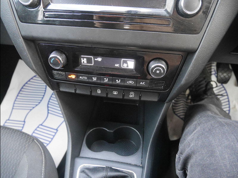 Skoda Rapid Spaceback 1.2 TSI SE Tech Hatchback 5dr Petrol Manual Euro 6 (s/s) (90 ps) 5dr Manual 2026