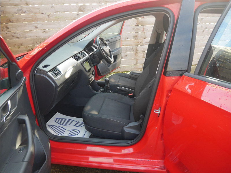 Skoda Rapid Spaceback 1.2 TSI SE Tech Hatchback 5dr Petrol Manual Euro 6 (s/s) (90 ps) 5dr Manual 2026