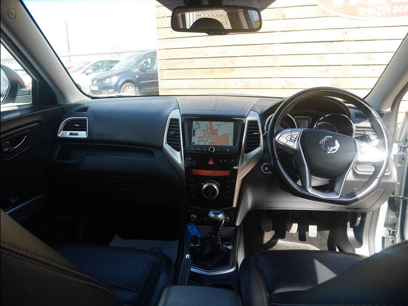 Ssangyong Tivoli 1.6 e-XGi ELX Euro 6 (s/s) 5dr 5dr Manual 2025