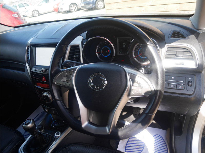 Ssangyong Tivoli 1.6 e-XGi ELX Euro 6 (s/s) 5dr 5dr Manual 2025