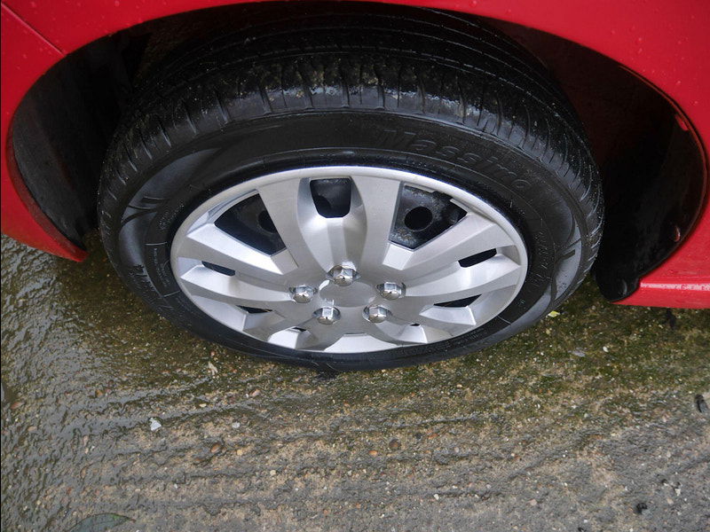 Suzuki Alto 1.0 12V Cruz Hatchback 5dr Petrol Manual Euro 5 (68 ps) 5dr Manual 2026