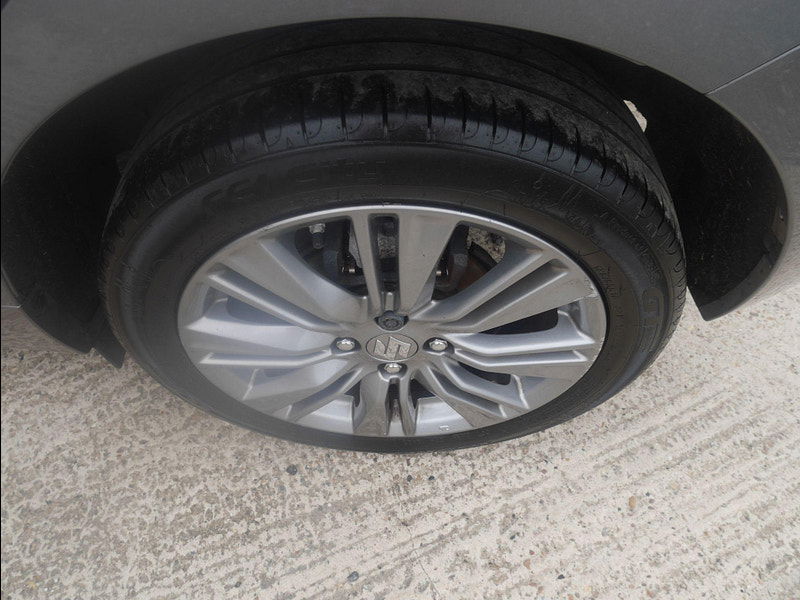 Suzuki Baleno 1.0 Boosterjet SZ5 Euro 6 5dr 5dr Manual 2025