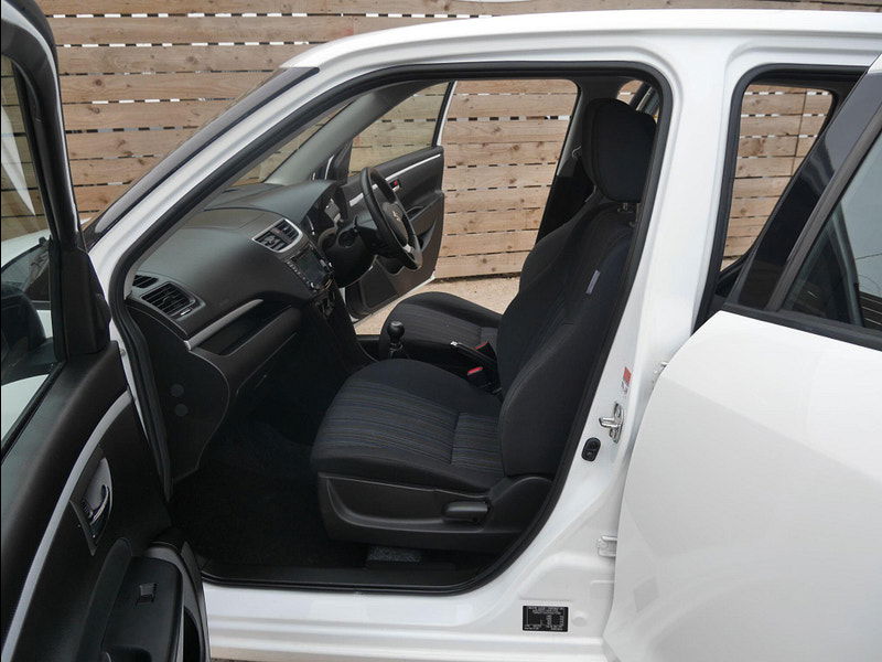 Suzuki Swift 1.2 SZ3 Euro 6 5dr 5dr Manual 2025