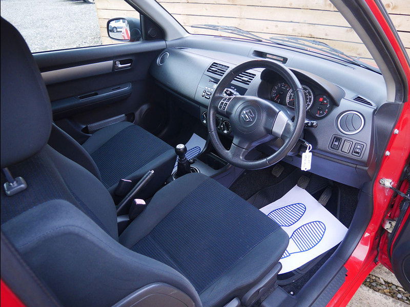 Suzuki Swift 1.3 GL 3dr 3dr Manual 2025