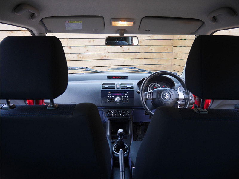 Suzuki Swift 1.3 GL 3dr 3dr Manual 2025