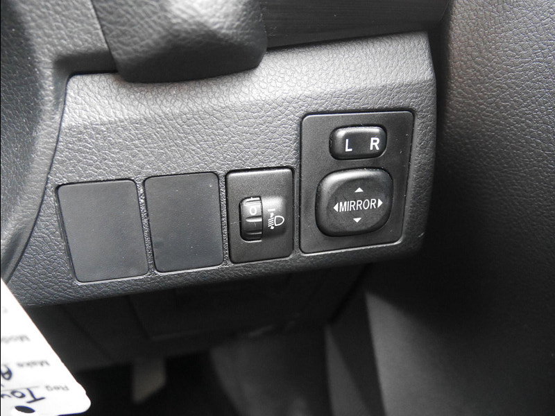 Toyota Auris 1.4 D-4D Active Hatchback 5dr Diesel Manual Euro 5 (s/s) (90 ps) 5dr Manual 2026