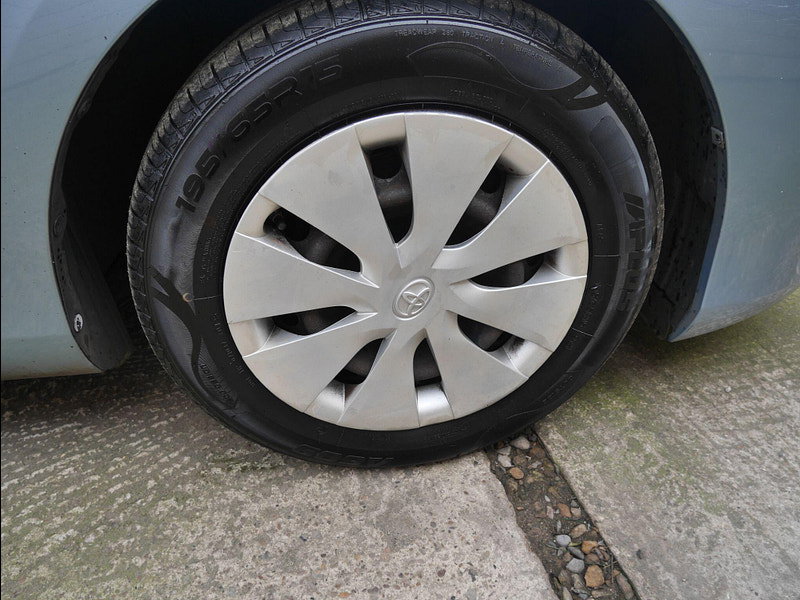 Toyota Auris 1.4 D-4D Active Hatchback 5dr Diesel Manual Euro 5 (s/s) (90 ps) 5dr Manual 2026