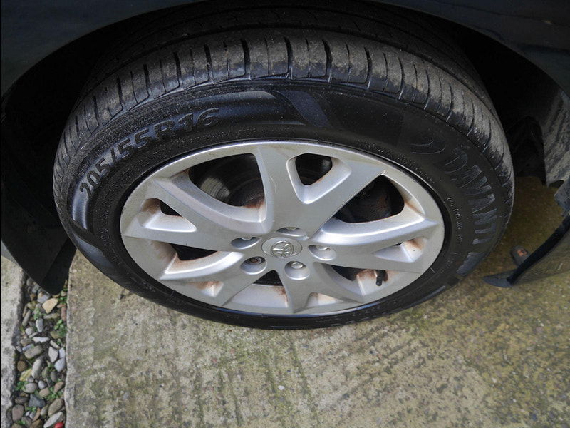 Toyota Auris 1.6 V-Matic TR Hatchback 5dr Petrol Manual Euro 5 (132 ps) 5dr Manual 2025