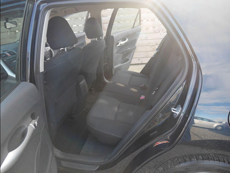 Toyota Auris 1.6 V-Matic TR Hatchback 5dr Petrol Manual Euro 5 (132 ps) 5dr Manual 2025