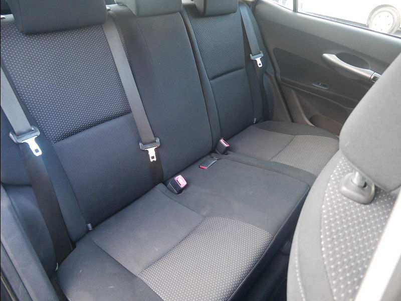 Toyota Auris 1.6 V-Matic TR Hatchback 5dr Petrol Manual Euro 5 (132 ps) 5dr Manual 2025