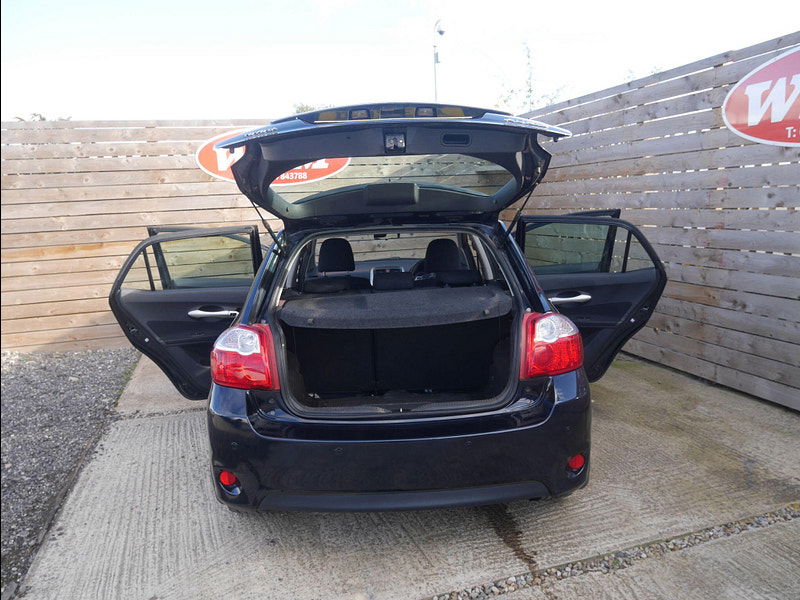 Toyota Auris 1.6 V-Matic TR Hatchback 5dr Petrol Manual Euro 5 (132 ps) 5dr Manual 2025