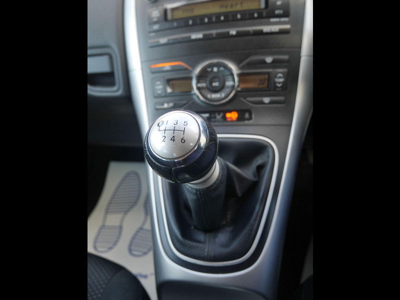 Toyota Auris 1.6 V-Matic TR Hatchback 5dr Petrol Manual Euro 5 (132 ps) 5dr Manual 2025