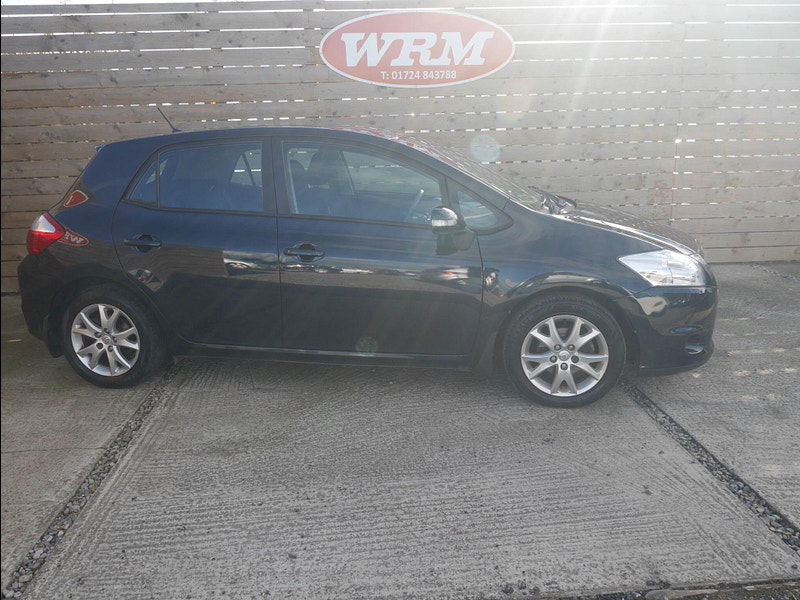 Toyota Auris 1.6 V-Matic TR Hatchback 5dr Petrol Manual Euro 5 (132 ps) 5dr Manual 2025