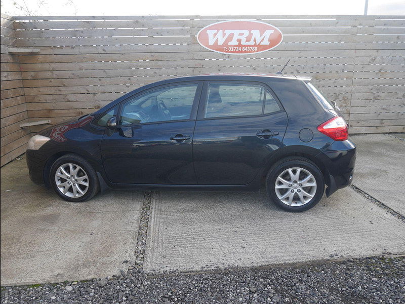 Toyota Auris 1.6 V-Matic TR Hatchback 5dr Petrol Manual Euro 5 (132 ps) 5dr Manual 2025