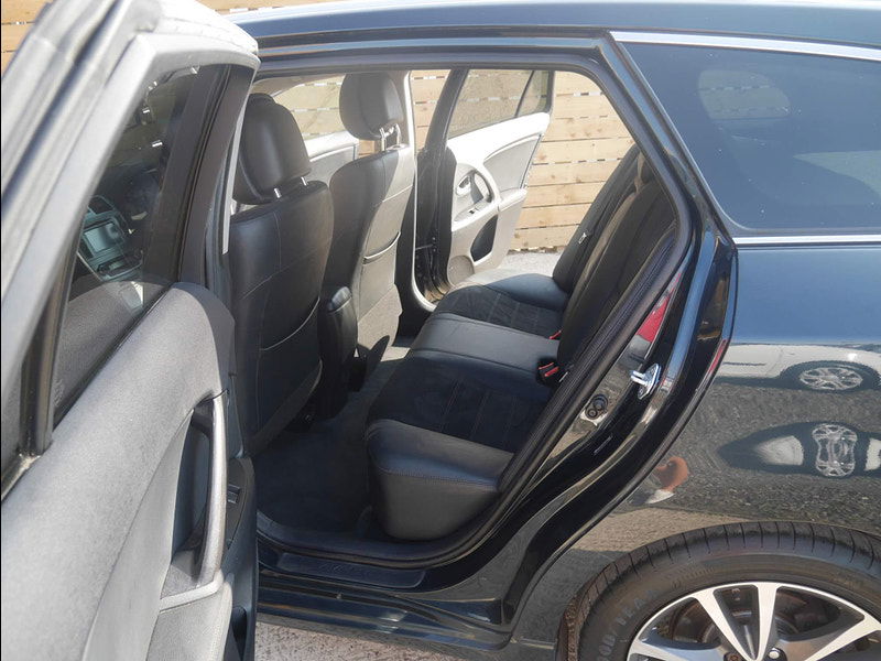 Toyota Avensis 2.0 D-4D Icon Business Edition Tourer Euro 5 5dr 5dr Manual 2025