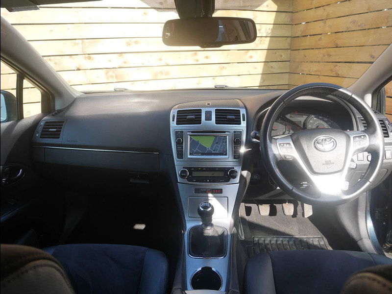 Toyota Avensis 2.0 D-4D Icon Business Edition Tourer Euro 5 5dr 5dr Manual 2025