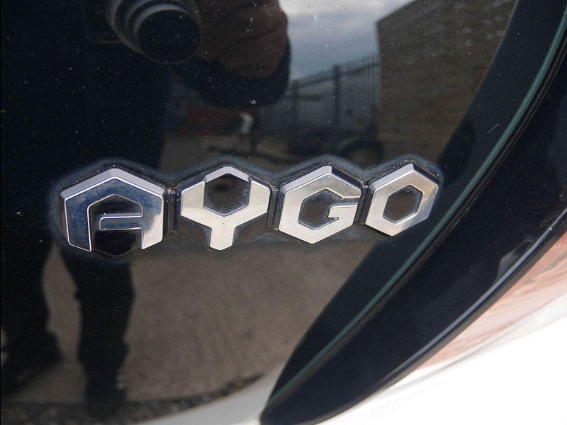 Toyota Aygo 1.0 VVT-i x-play Euro 5 3dr Euro 5 3dr Manual 2025