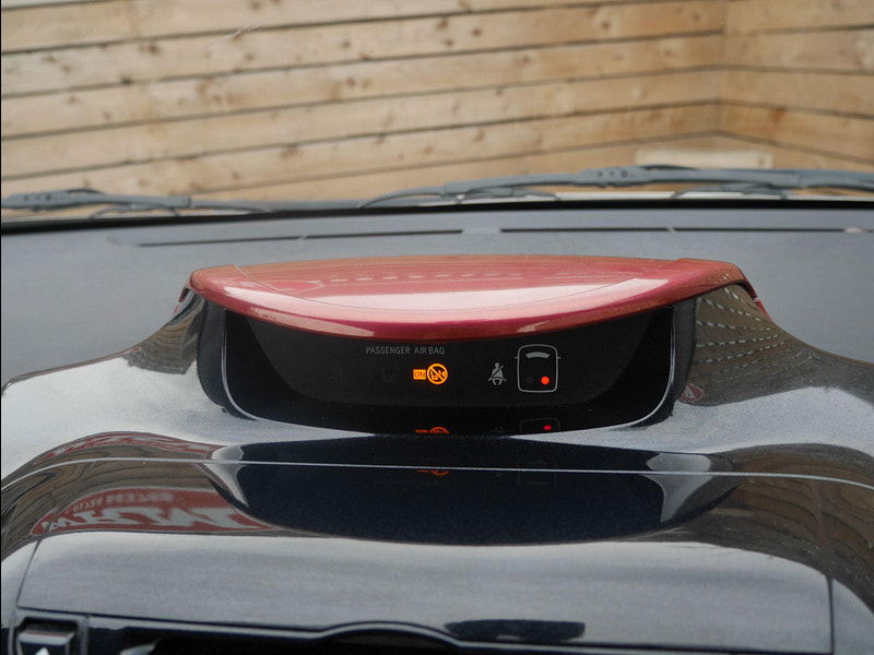 Toyota IQ 1.0 VVT-i 2 Euro 5 3dr 3dr Manual 2025