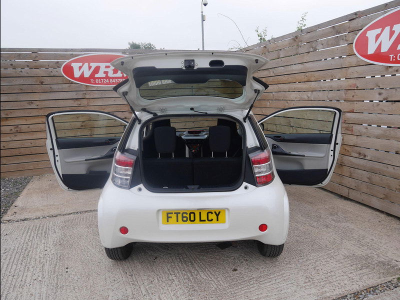 Toyota IQ 1.0 VVT-i 2 Euro 5 3dr 3dr Manual 2025